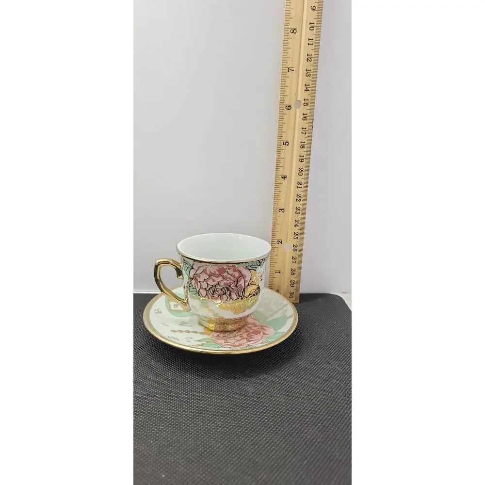 Vintage Tea Set Porcelain Teapot Cups Saucers Floral Gold Trim 13 Pc Japan Style